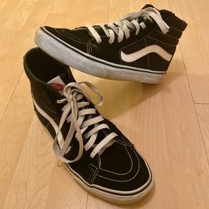 Vans black/ white sk8-hi ! Women 9.5 men size 8
